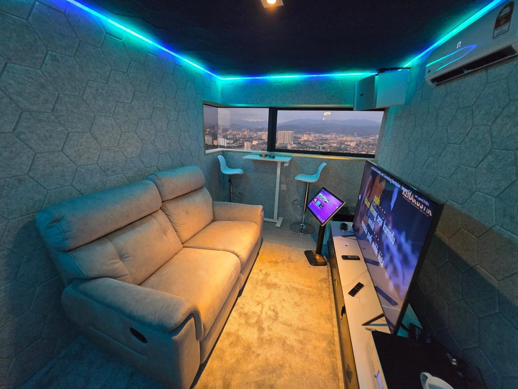 Starsuiteac At Arte Cheras With Soundproof Karaoke, Billiard, Air-hockey Pangsapuri Kuala Lumpur