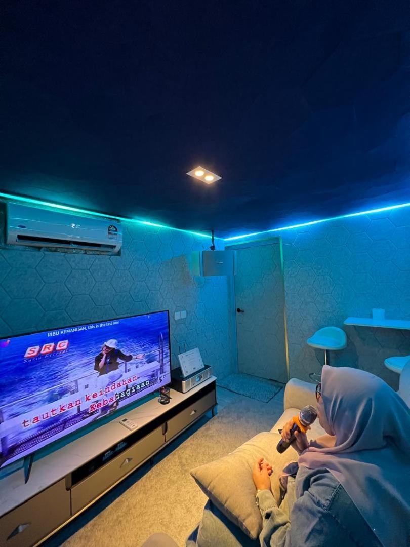 Starsuiteac At Arte Cheras With Soundproof Karaoke, Billiard, Air-hockey Pangsapuri *