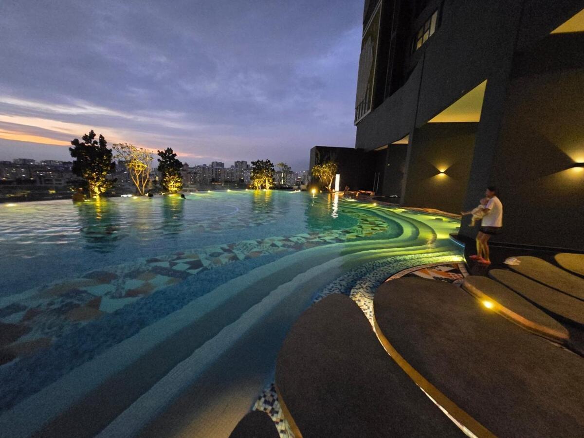 Starsuiteac At Arte Cheras With Soundproof Karaoke, Billiard, Air-hockey Pangsapuri